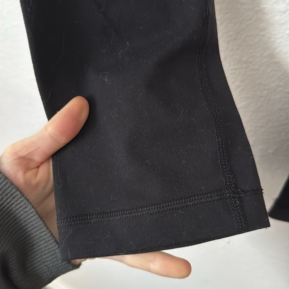 Lululemon Black Align Cropped Leggings 4 - Picture 3 of 6